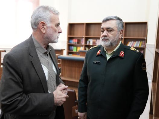 بازدید سردار اشتری مشاور عالی رییس ستاد کل نیروهای مسلح از دانشگاه جامع انقلاب اسلامی