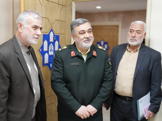 بازدید سردار اشتری مشاور عالی رییس ستاد کل نیروهای مسلح از دانشگاه جامع انقلاب اسلامی