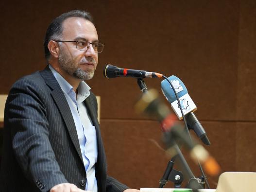 به گزارش روابط عمومی دانشگاه جامع انقلاب اسلامی، دوشنبه 5 آبان ماه مراسم باشکوه جشن میلاد با سعادت حضرت زینب (س) با حضور دانشجویان، اساتید و کارکنان محترم دانشگاه، در سالن همایش ابومهدی المهندس برگزار شد