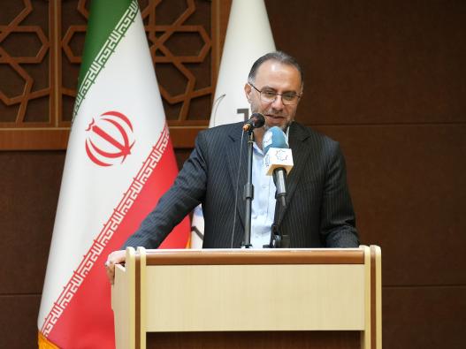 به گزارش روابط عمومی دانشگاه جامع انقلاب اسلامی، دوشنبه 5 آبان ماه مراسم باشکوه جشن میلاد با سعادت حضرت زینب (س) با حضور دانشجویان، اساتید و کارکنان محترم دانشگاه، در سالن همایش ابومهدی المهندس برگزار شد.