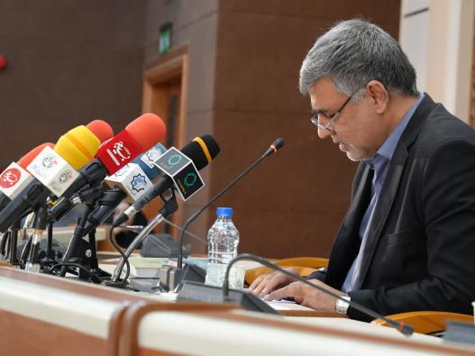 گزارش تصویری آیین رونمایی از ویراست جدید کتاب ماندگار «ارتباط انسان – جهان» اثر علامه محمدتقی جعفری   25 آبان ۱۴۰۴ سالن شهید سلیمانی 