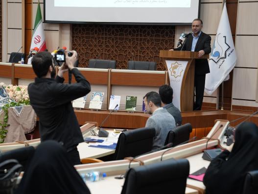   در قاب تصویر، همایش بزرگداشت روز پژوهش دانشگاه 